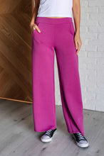 Load image into Gallery viewer, Dear Scarlett Resort Travel Wide Leg Crop Pant in Magenta