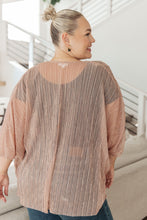 Load image into Gallery viewer, ANNIE WEAR Sheer Signs Kimono