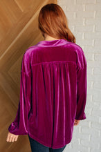 Load image into Gallery viewer, Jodifl The Best Policy Velvet Balloon Sleeve Top