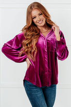 Load image into Gallery viewer, Jodifl The Best Policy Velvet Balloon Sleeve Top