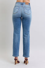 Load image into Gallery viewer, Judy Blue Full Size Wash Thermal Straight Jeans with Pockets