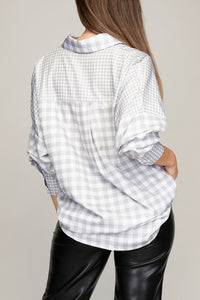 Nuvi Apparel Plaid shirt with a pocket