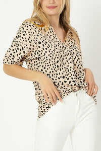 Nuvi Apparel Leopard V neck blouse