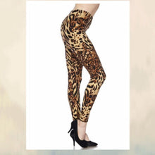 Load image into Gallery viewer, PREDATOR LEOPARD SOFT LEGGINGS 15J-L031