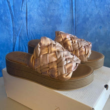 Load image into Gallery viewer, Blowfish Malibu Braided Platform Sandals - Bronze, sz 8.5, SL4-1502S003