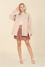 Load image into Gallery viewer, Lilou Light beige shacket with pockets