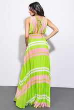 Load image into Gallery viewer, A QUICK TRIP WOVEN MAXI DRESS