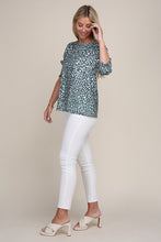 Load image into Gallery viewer, Nuvi Apparel Puff Sleeve Top