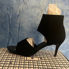 Load image into Gallery viewer, New Elegant Black Women's Heels sz 7, SL1-128s003
