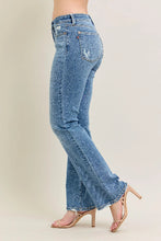 Load image into Gallery viewer, Mid Rise Wash Destroy Hem Bootcut Jeans Side