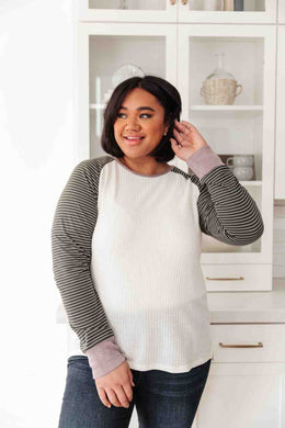 Waffle knit and Two tone fabric Top Front