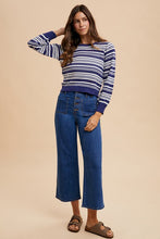 Load image into Gallery viewer, Annie Wear Button Fly High Waist Jeans