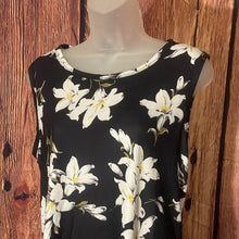 Load image into Gallery viewer, Floral Black and White Dress,Large, LARGE, 15D-111D051
