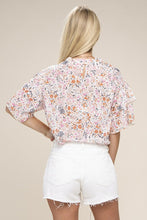 Load image into Gallery viewer, Nuvi Apparel Floral chiffon flouse with lace trim