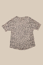 Load image into Gallery viewer, Nuvi Apparel Leopard V neck blouse