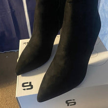 Load image into Gallery viewer, Sleek Black Knee-High Boots, sz11, SL5-1503s003