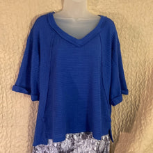 Load image into Gallery viewer, Brushed Waffle Exposed Seam Top Front