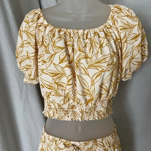 Load image into Gallery viewer, HYFVE Top and Long Skirt Set, Medium, SET001