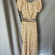 Load image into Gallery viewer, HYFVE Top and Long Skirt Set, Medium, SET001