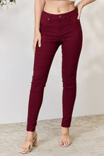 Load image into Gallery viewer, YMI Jeanswear Hyperstretch Mid-Rise Skinny Jeans