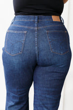 Load image into Gallery viewer, JUDY BLUE Arlo High Rise Button-Fly Straight Jeans