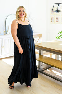 Andree by Unit Classically Cool Tiered Maxi Dress