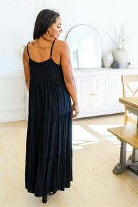 Andree by Unit Classically Cool Tiered Maxi Dress