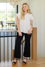 Load image into Gallery viewer, Annie Wear August High Rise Wide Leg Crop Jeans in Black