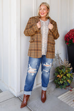 Load image into Gallery viewer, BIBI Fancy Me Floral Button Down