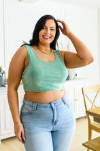 Load image into Gallery viewer, WHITE BIRCH Get On My Level Cropped Cami in Mint