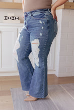 Load image into Gallery viewer, Judy Blue Kiana High Rise Heavy Destroy Flare
