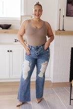 Load image into Gallery viewer, Judy Blue Kiana High Rise Heavy Destroy Flare
