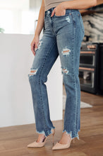 Load image into Gallery viewer, JUDY BLUE O&#39;Hara Destroyed Straight Jeans