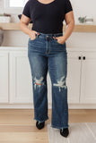 Judy Blue Rose High Rise 90's Straight Jeans in Dark Wash