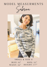 Load image into Gallery viewer, Shopin La Sweet Simplicity Button Down Blouse