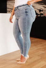 Load image into Gallery viewer, JUDY BLUE Sherry Mid Rise Release Waistband Detail Skinny