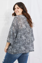 Load image into Gallery viewer, Melody Full Size Snake Print Chiffon Kimono